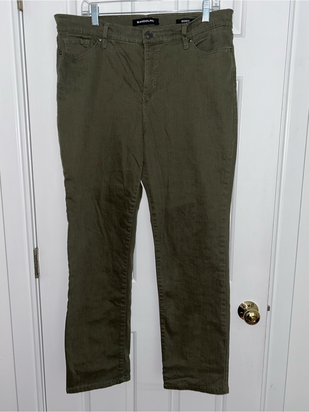 Bandolino women’s olive Green Slim Straight Pants